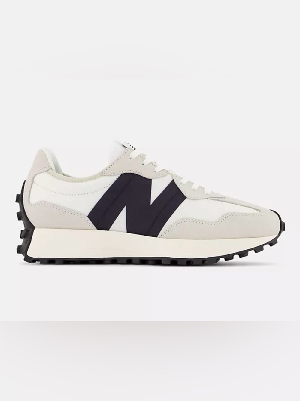 New Balance 327  Men’s Sneaker size 10.5/ Women’s size 12